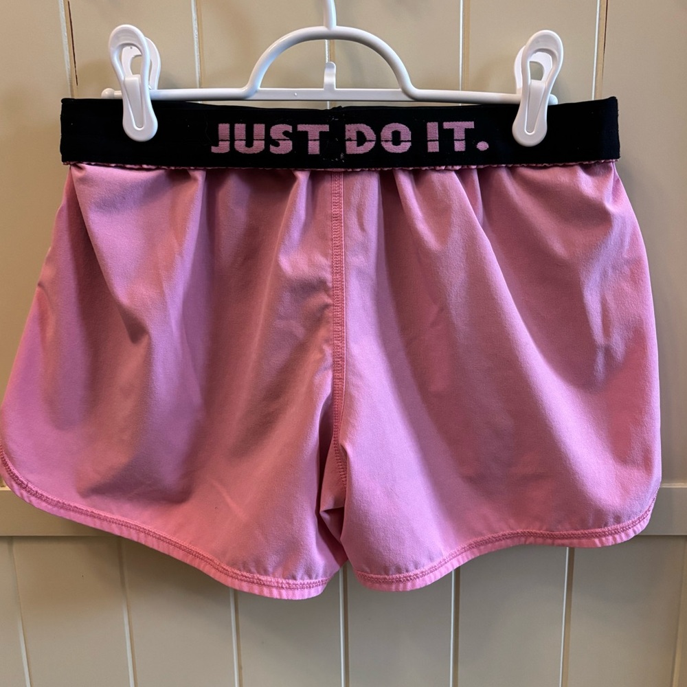 Nike Dri-Fit Shorts with biker shorts liner - Size Small